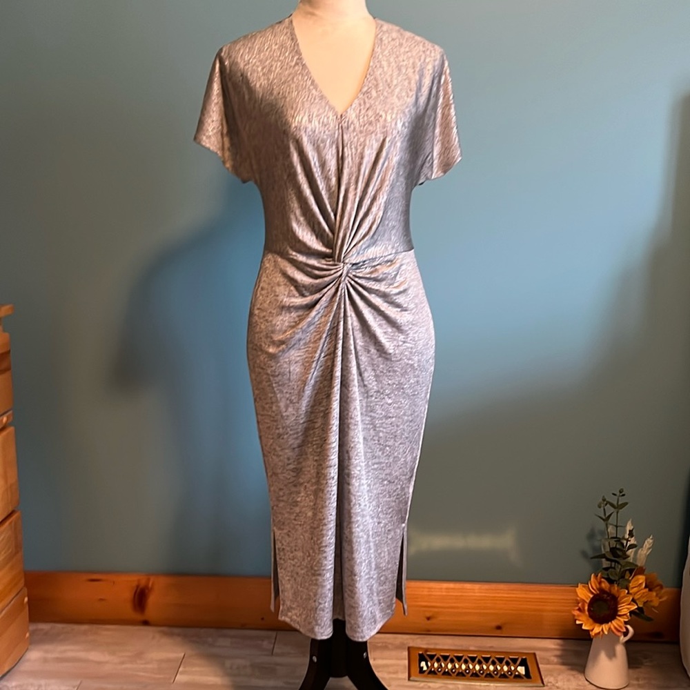 Bar lll V-neck Midi Dress Flutter sleeves Med Silver glimmer/Black. NWOT